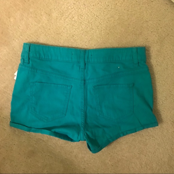 Tinseltown shorts-bundle only - Picture 5 of 5